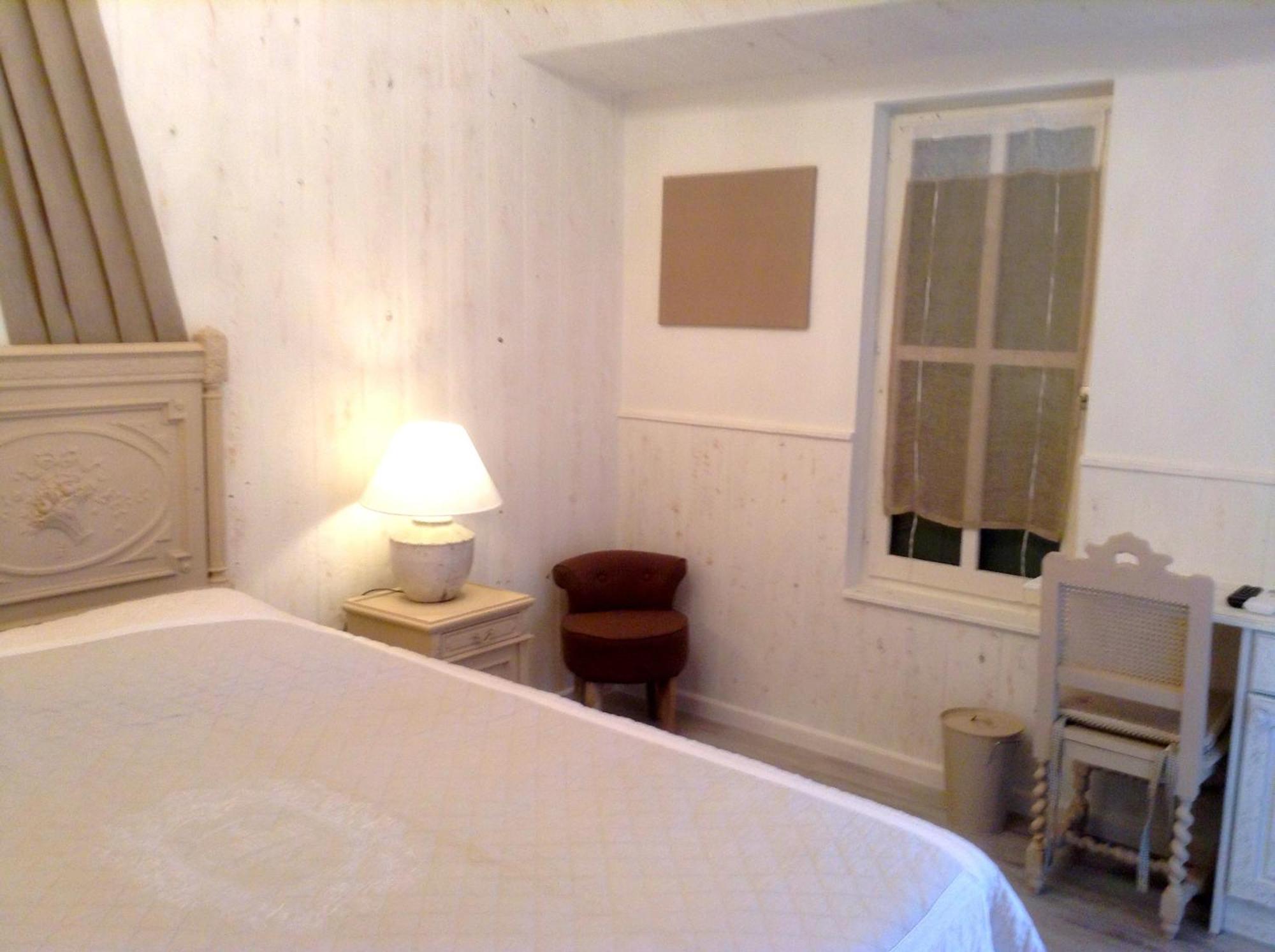 B&B Silentium Tielt-Winge Номер фото